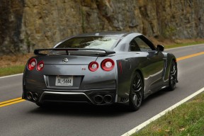 九游app下载中心-奥运村社交平台开放供运动员互动交流，奥运村服务