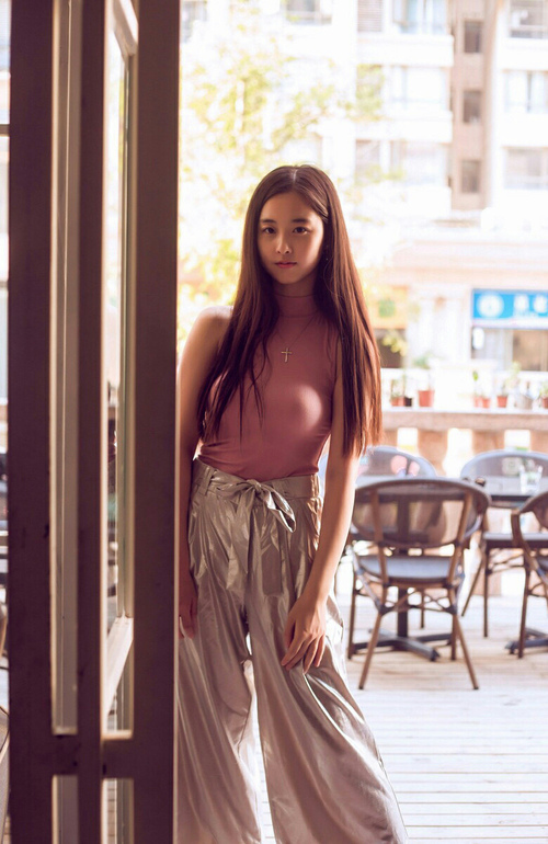 国家队阵容轮换缺乏稳定结构，国家队转型升级