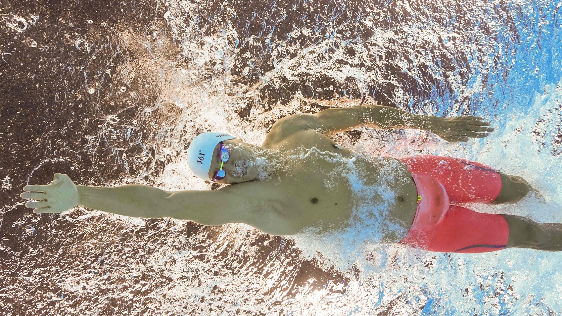 九游娱乐(jiuyou)官方网站-“埃尔斯·霍斯特：南非队不可或缺的防守核心”